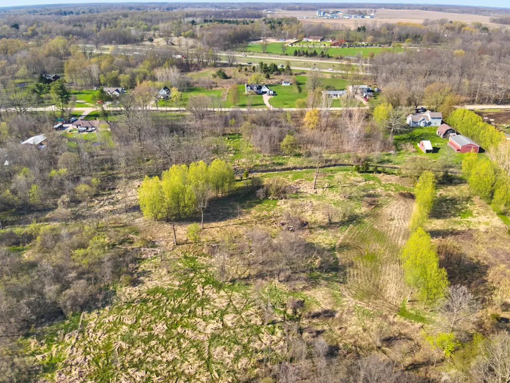 5785 Layton Road Howell City, MI 48836
