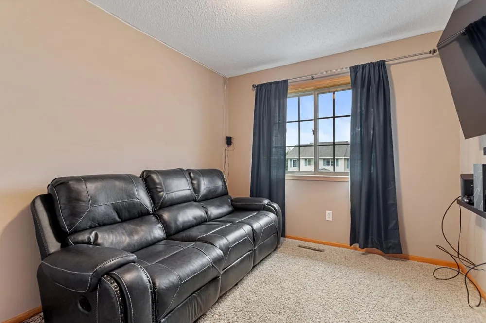 1520 Praha Street SE New Prague, MN 56071