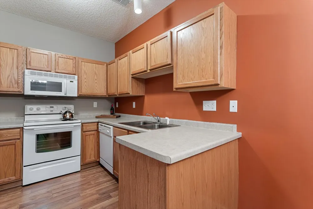 1520 Praha Street SE New Prague, MN 56071