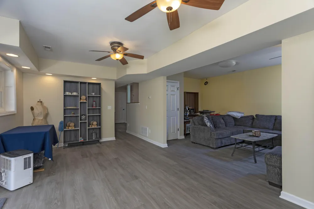 217 Roberts Road Spring City, TN 37381