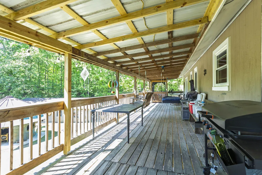 217 Roberts Road Spring City, TN 37381