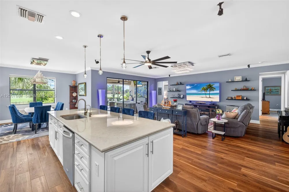 6120 Victory Dr Ave Maria, FL 34142