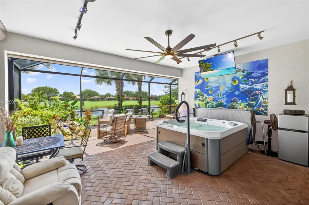 6120 Victory Dr Ave Maria, FL 34142