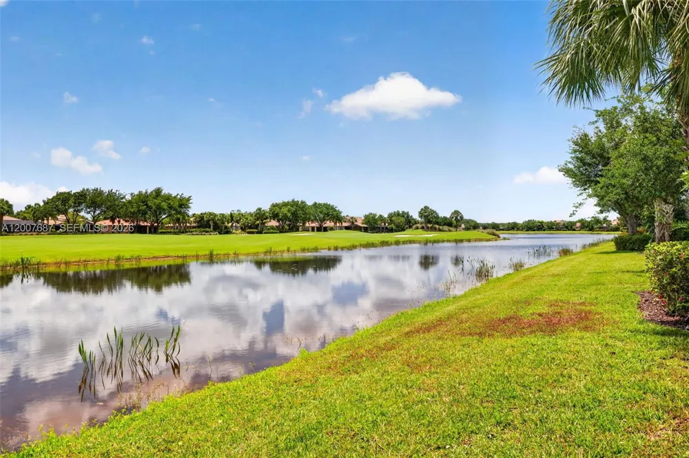 6120 Victory Dr Ave Maria, FL 34142