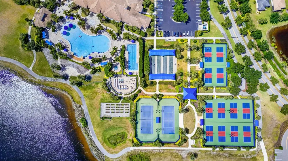 6120 Victory Dr Ave Maria, FL 34142