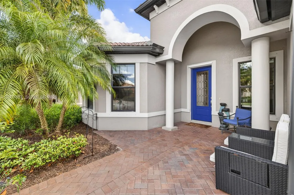 6120 Victory Dr Ave Maria, FL 34142