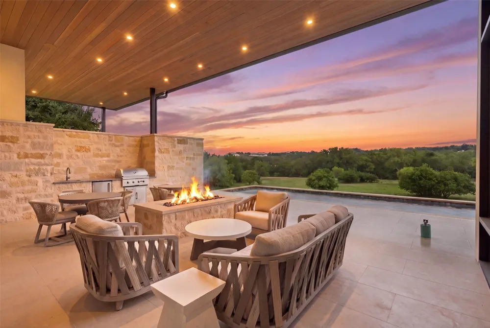 814 The Trails Parkway Horseshoe Bay, TX 78657