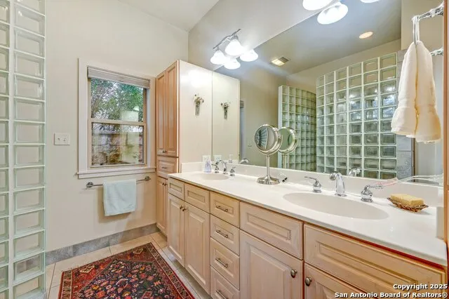 2147 TEJAS TRAIL Blanco, TX 78606