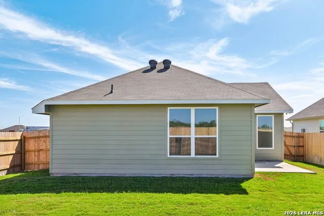 412 Honeydew Way Seguin, TX 78155