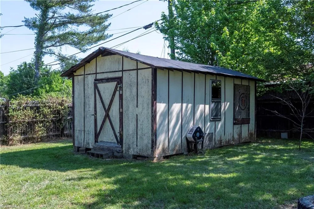 1012 H A Renegar Drive Yadkinville, NC 27055