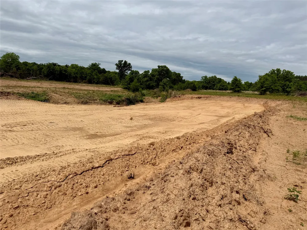 214 E Truce Road Bowie, TX 76431