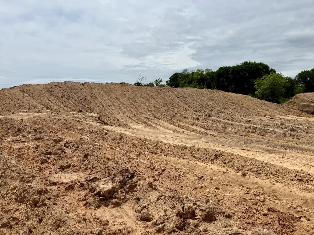 214 E Truce Road Bowie, TX 76431