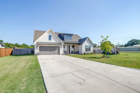 1016 County Road 337