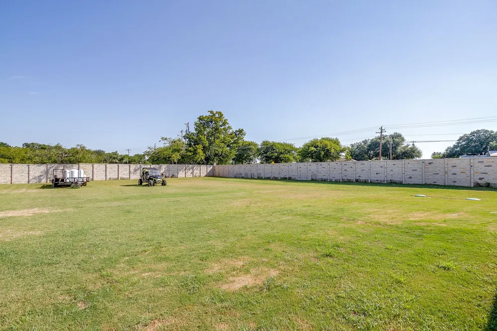 1016 County Road 337 Glen Rose, TX 76043