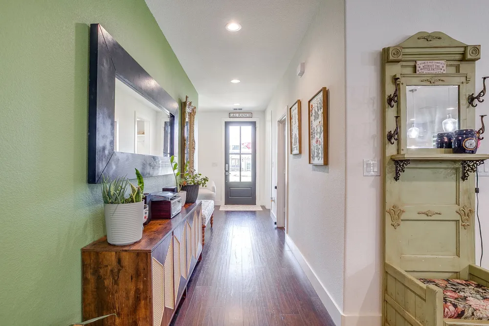 1016 County Road 337 Glen Rose, TX 76043