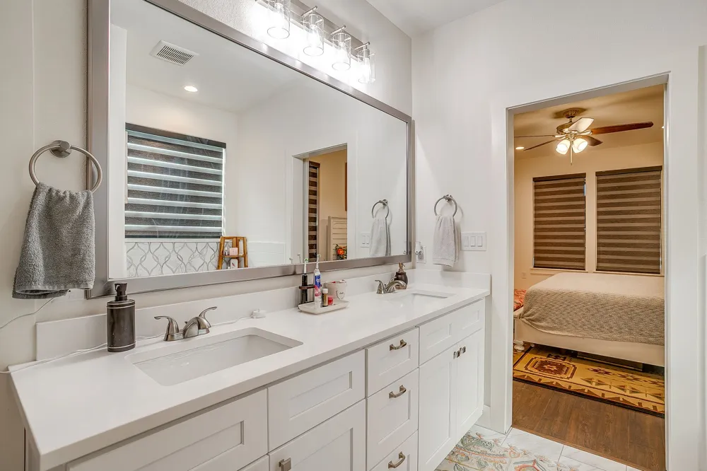 1016 County Road 337 Glen Rose, TX 76043