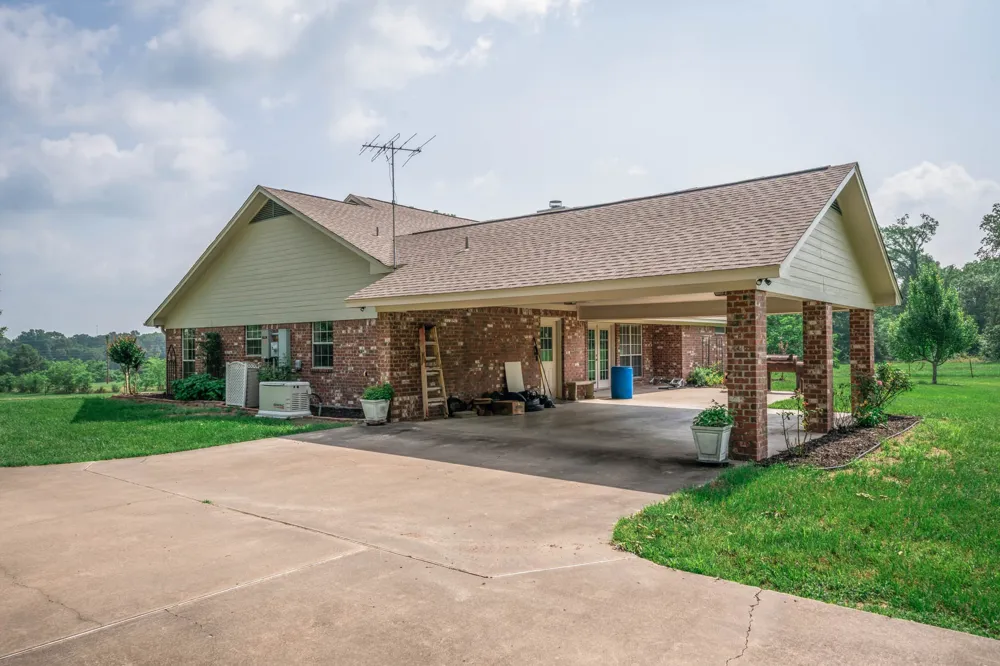 3460 Hawk Road Diana, TX 75640