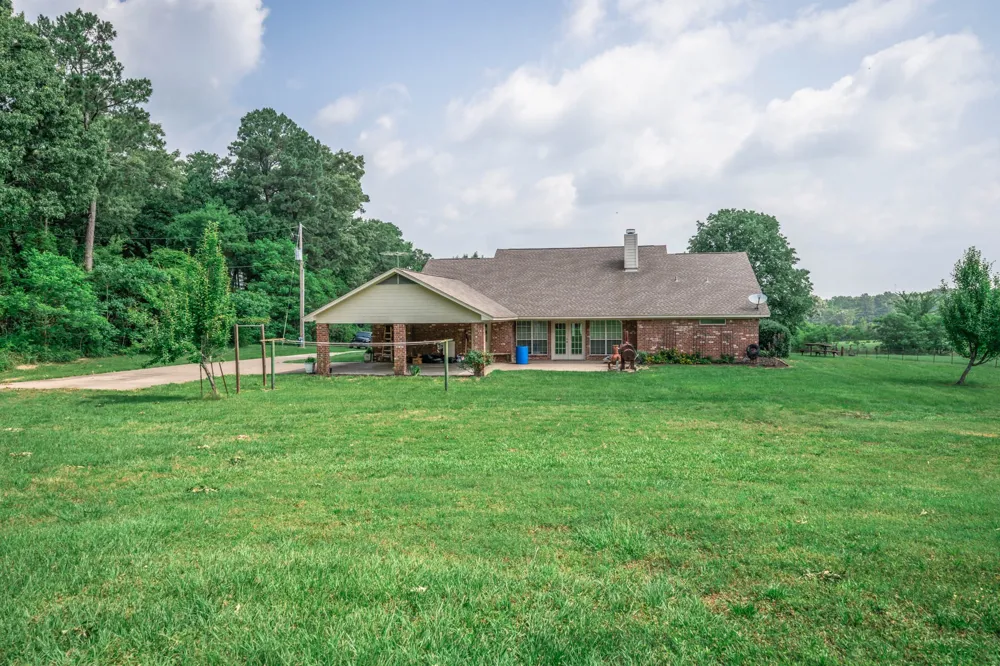 3460 Hawk Road Diana, TX 75640