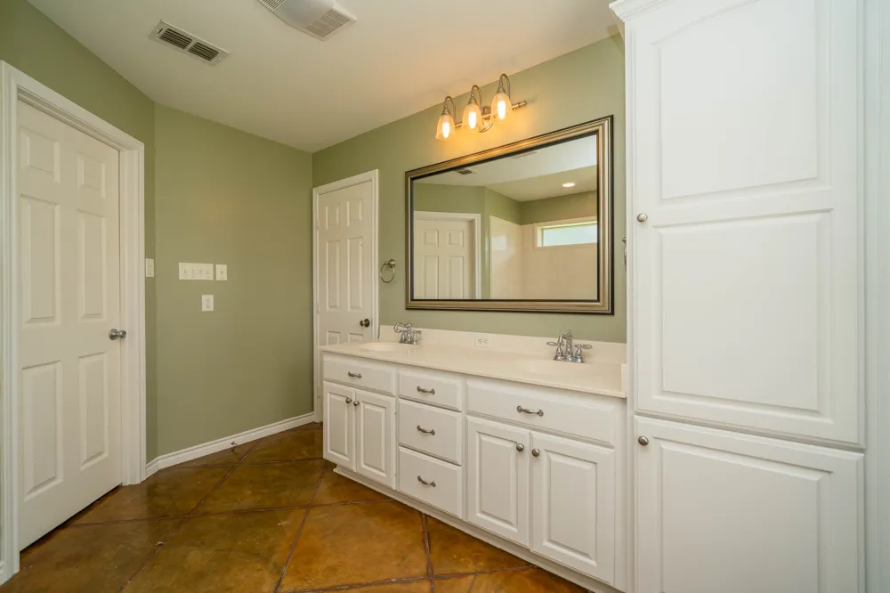 3460 Hawk Road Diana, TX 75640