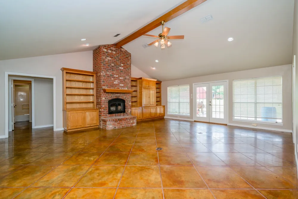 3460 Hawk Road Diana, TX 75640