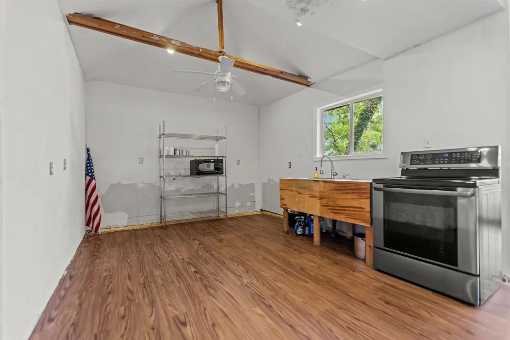 2337 County Road 3440 Hawkins, TX 75765
