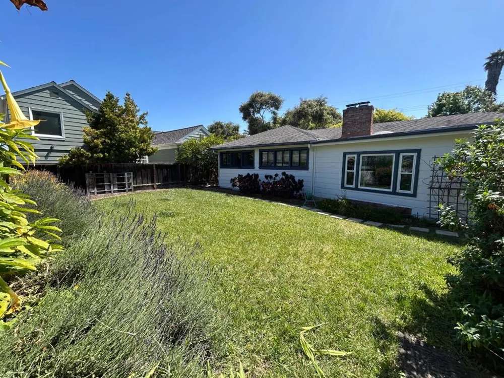 906 Bautista Drive Salinas, CA 93901