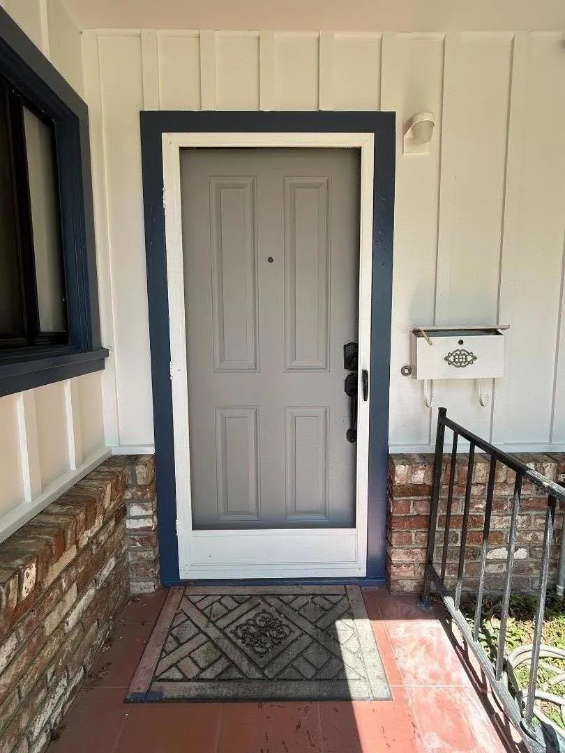 906 Bautista Drive Salinas, CA 93901