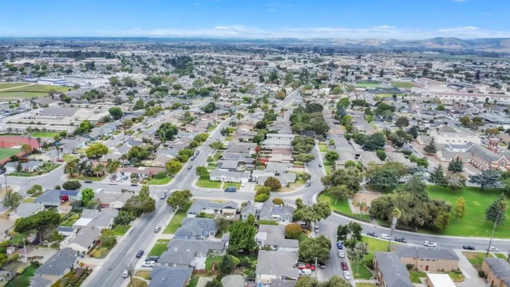 906 Bautista Drive Salinas, CA 93901