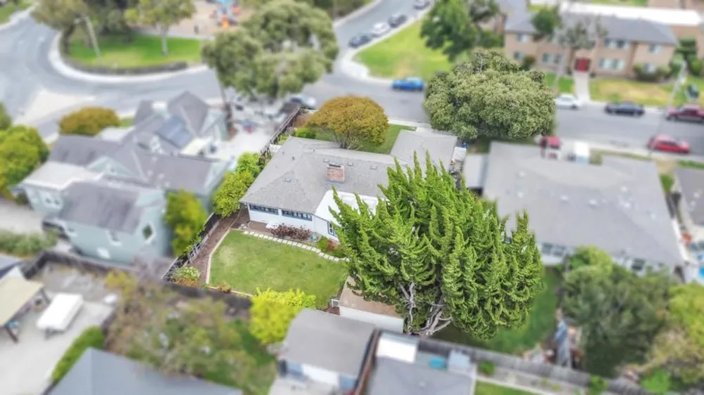 906 Bautista Drive Salinas, CA 93901