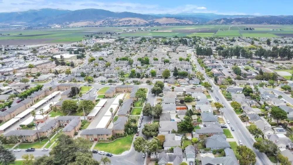 906 Bautista Drive Salinas, CA 93901