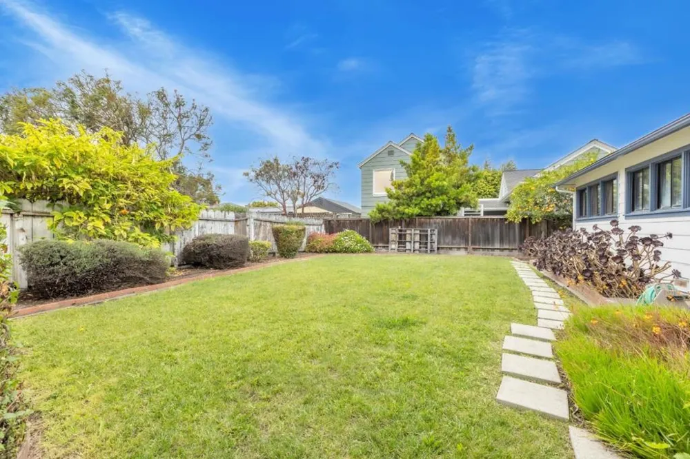 906 Bautista Drive Salinas, CA 93901