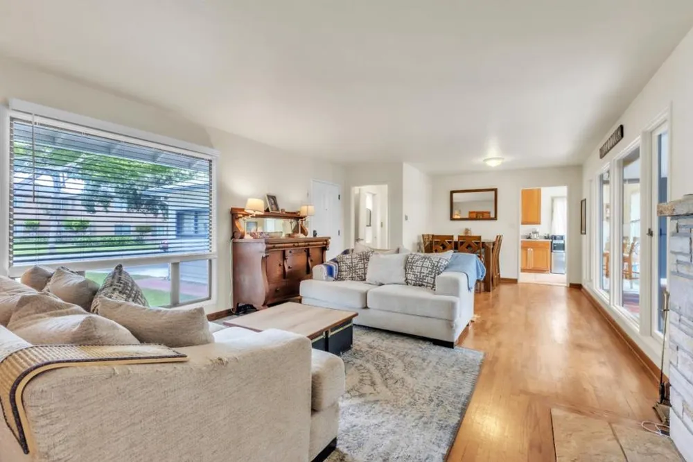 906 Bautista Drive Salinas, CA 93901