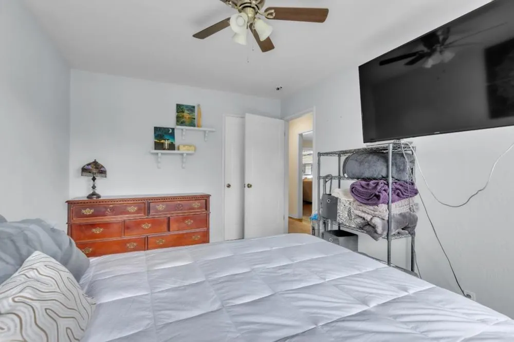 906 Bautista Drive Salinas, CA 93901