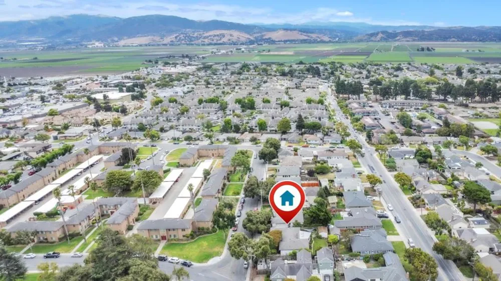 906 Bautista Drive Salinas, CA 93901