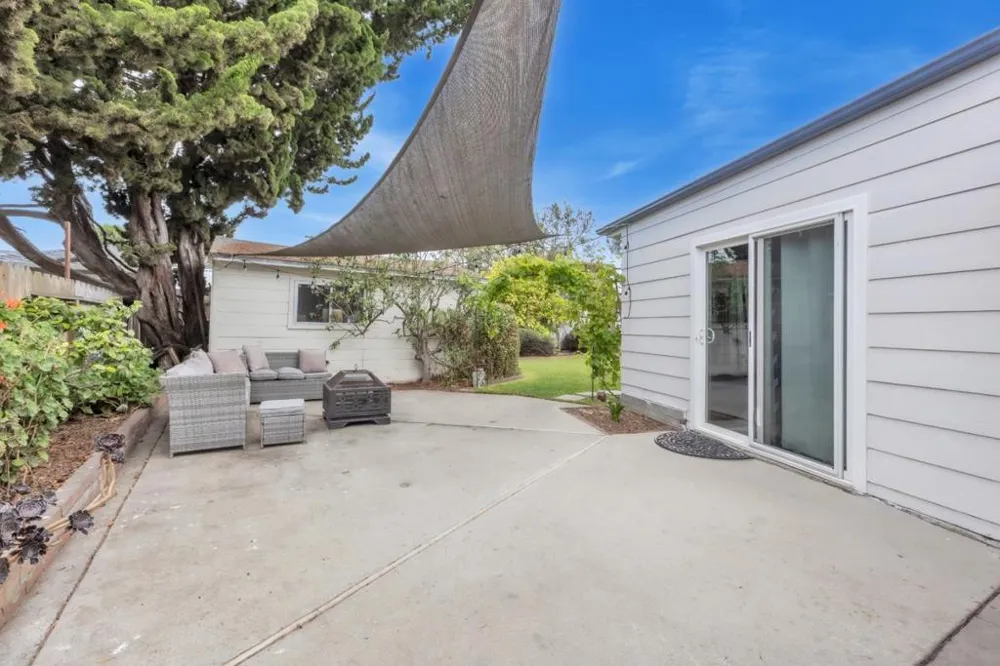 906 Bautista Drive Salinas, CA 93901