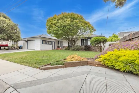 906 Bautista Drive