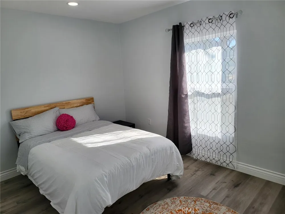 510 Short #B Inglewood, CA 90302
