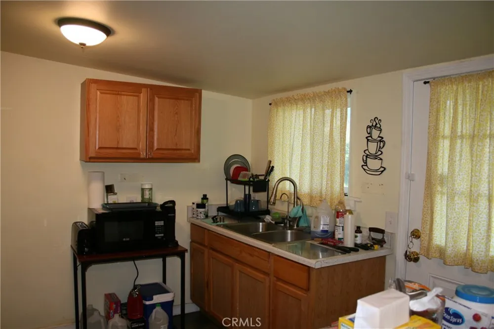 12871 Second Clearlake Oaks, CA 95423