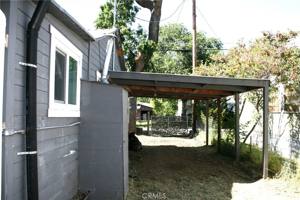 12871 Second Clearlake Oaks, CA 95423
