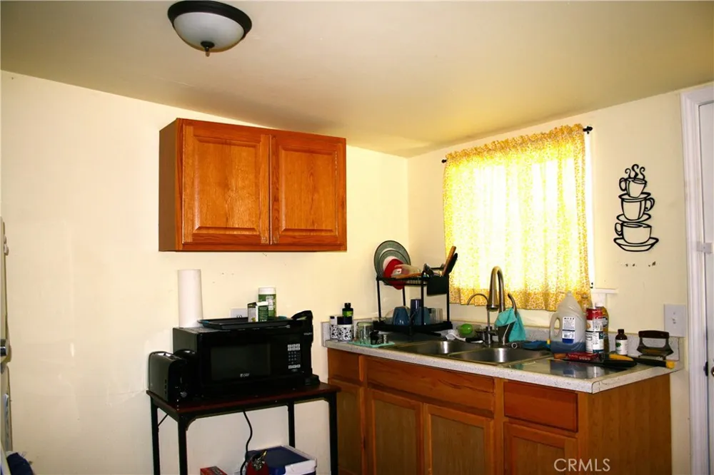 12871 Second Clearlake Oaks, CA 95423