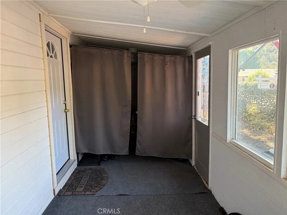 12871 Second Clearlake Oaks, CA 95423
