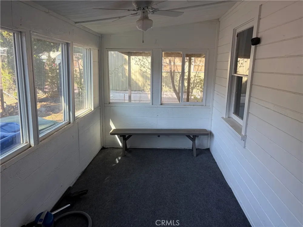 12871 Second Clearlake Oaks, CA 95423