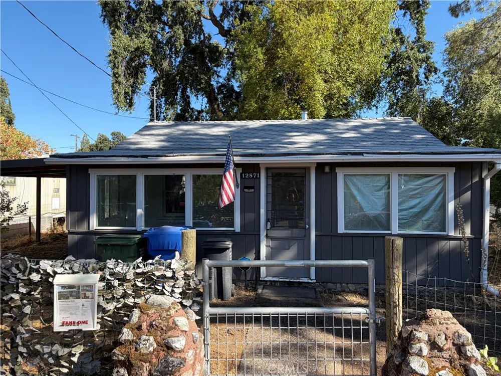 12871 Second Clearlake Oaks, CA 95423