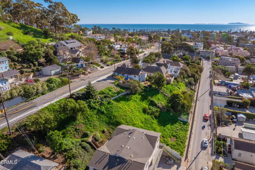 257 Cedar Street Ventura, CA 93001