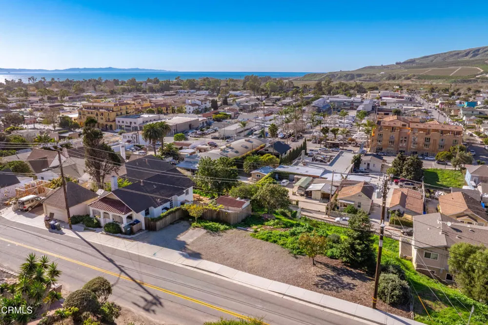 257 Cedar Street Ventura, CA 93001