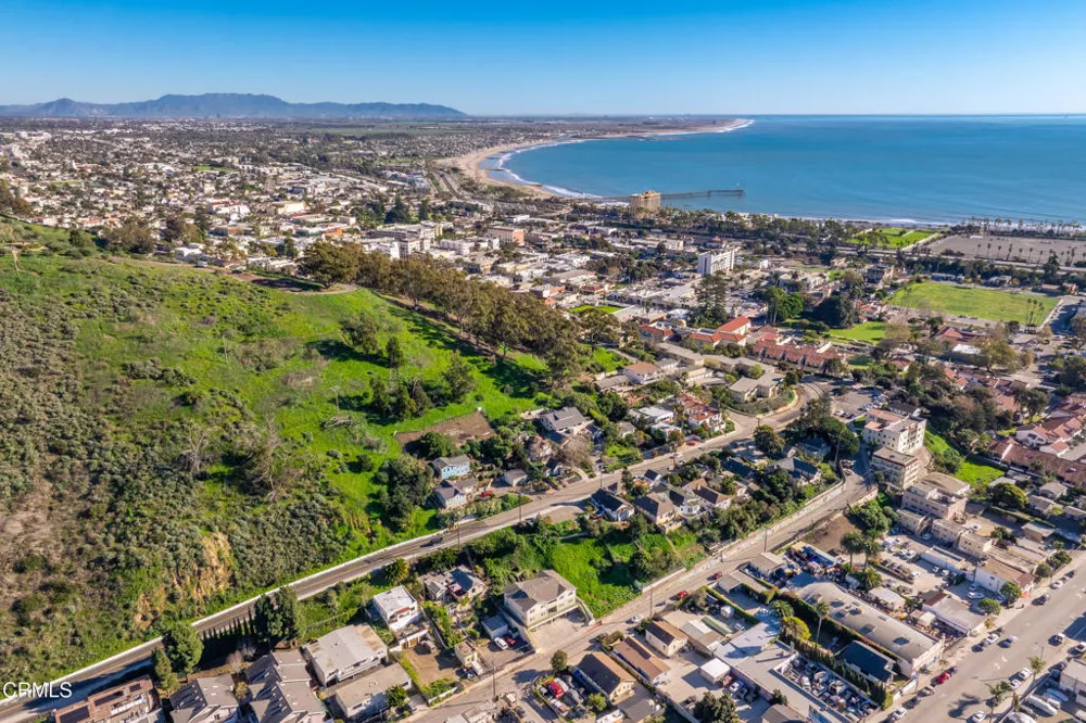 257 Cedar Street Ventura, CA 93001