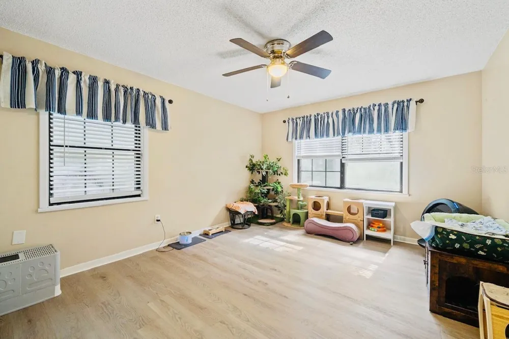 10245 E TRAILS END ROAD Floral City, FL 34436