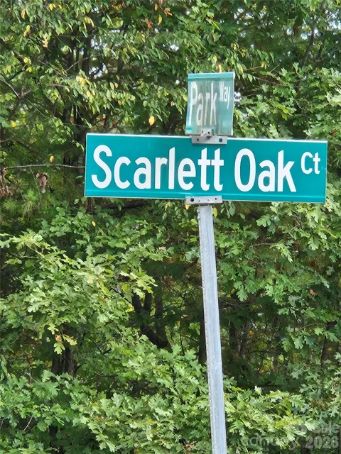 412 NE Scarlett Oaks Court