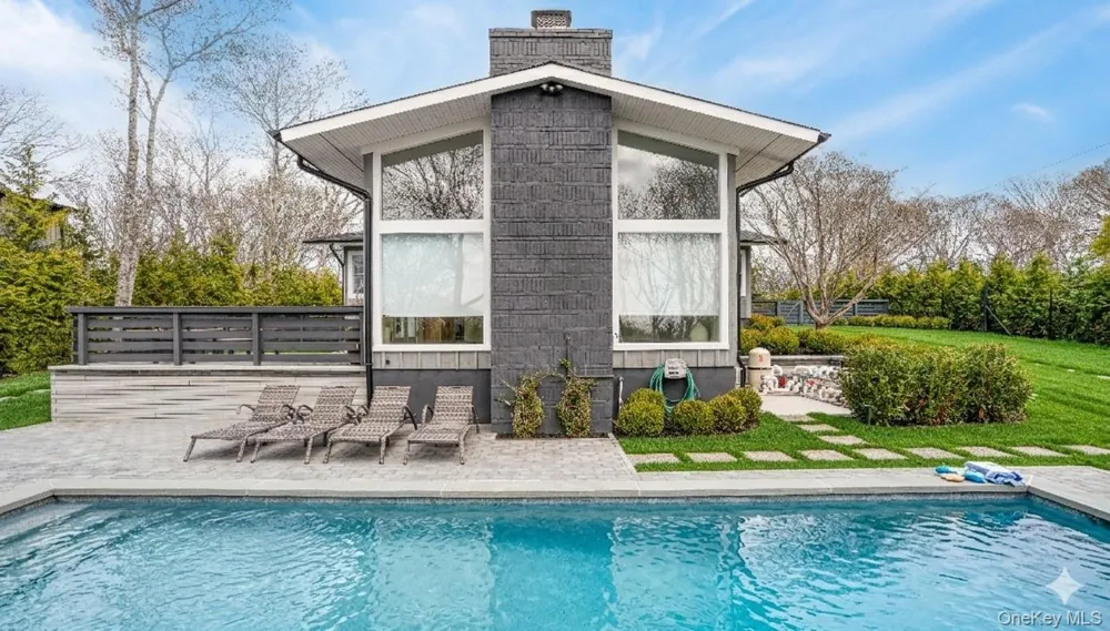 1 Carver Street Sag Harbor, NY 11963