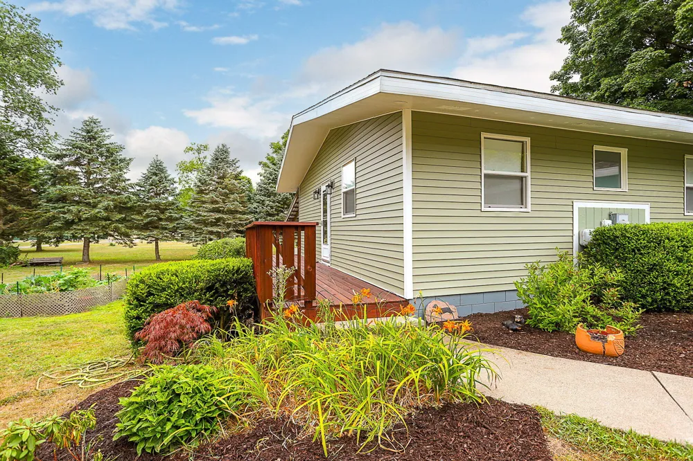 2640 67th Street Geneva Township, MI 49090